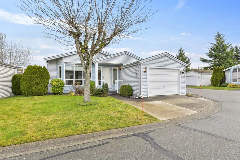 17 2345 CRANLEY DRIVE - photo 2 of 25