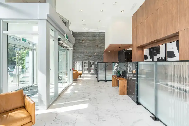 1604 555 SYDNEY AVENUE - photo 4 of 34