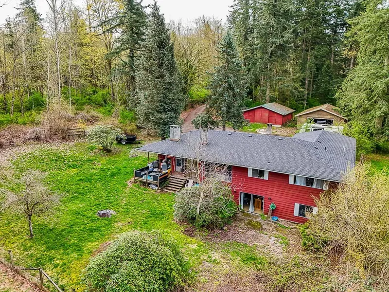 18495 0 AVENUE - photo 3 of 23