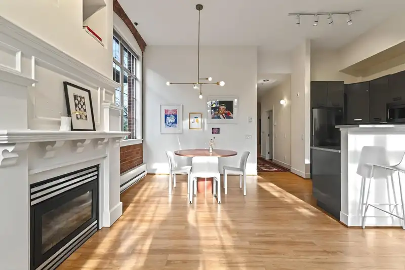 102 1811 W 16TH AVENUE - photo 3 of 21