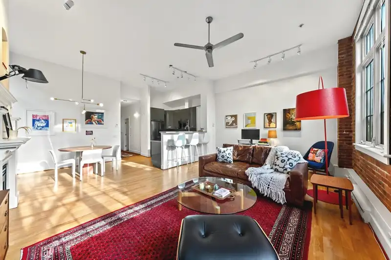 102 1811 W 16TH AVENUE - photo 4 of 21