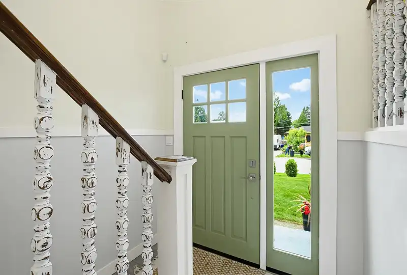 7348 TEREPOCKI CRESCENT - photo 2 of 40