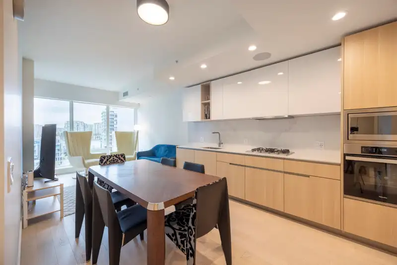 610 6811 PEARSON WAY - photo 4 of 19