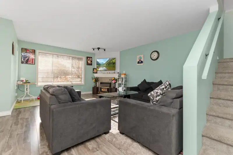 12 2575 MCADAM STREET - photo 3 of 40