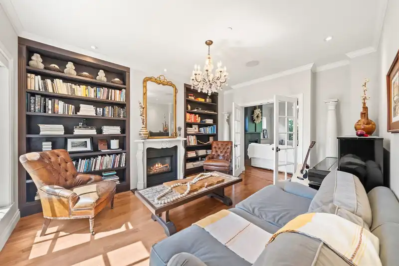 125 W 39TH AVENUE - photo 2 of 40