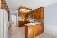831 MYNG CRESCENT - thumbnail 16