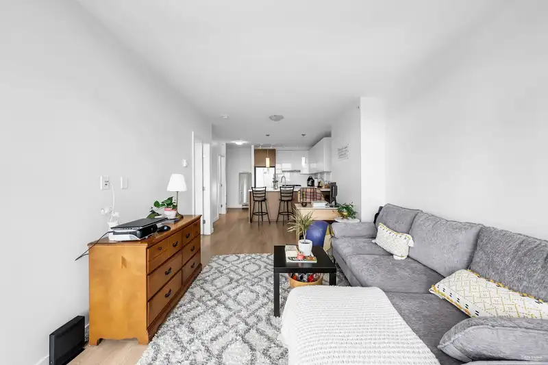 1906 3080 LINCOLN AVENUE - photo 4 of 32