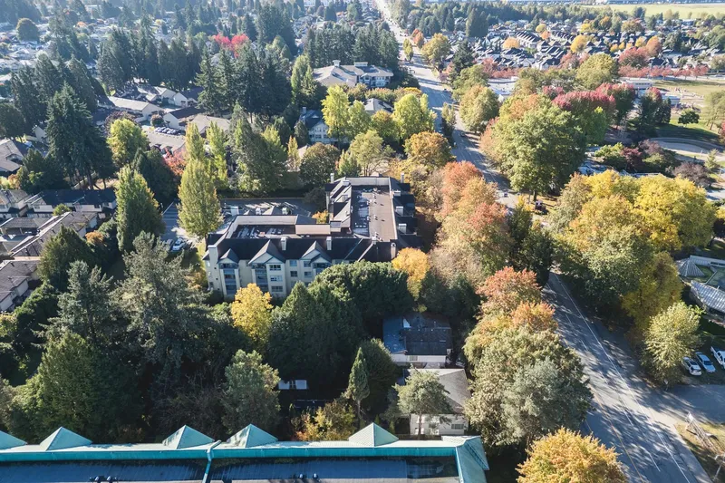 12058 HARRIS ROAD - photo 2 of 23