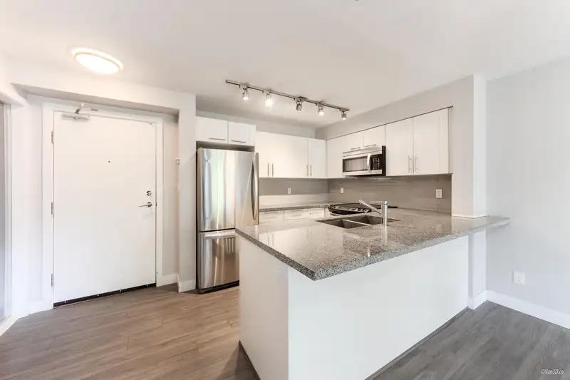 208 12075 EDGE STREET - photo 4 of 22