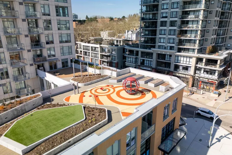 420 618 CARNARVON STREET - photo 4 of 9