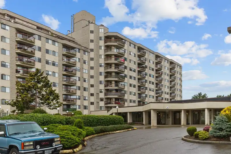 621 31955 OLD YALE ROAD - photo 1 of 21