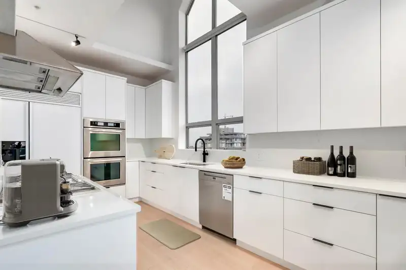PH9 2838 BIRCH STREET - photo 1 of 25