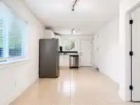 2388 E 5TH AVENUE - thumbnail 18
