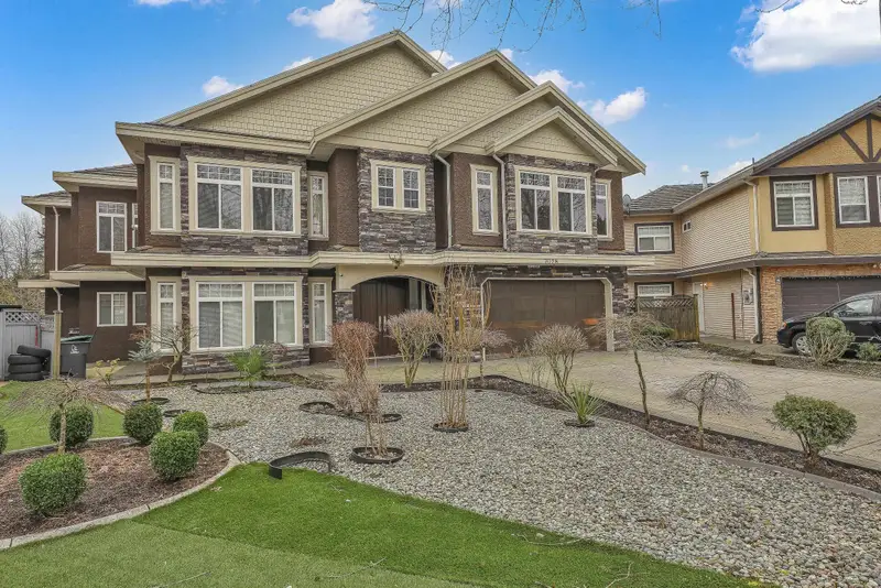 Listing - photo 1 of 25