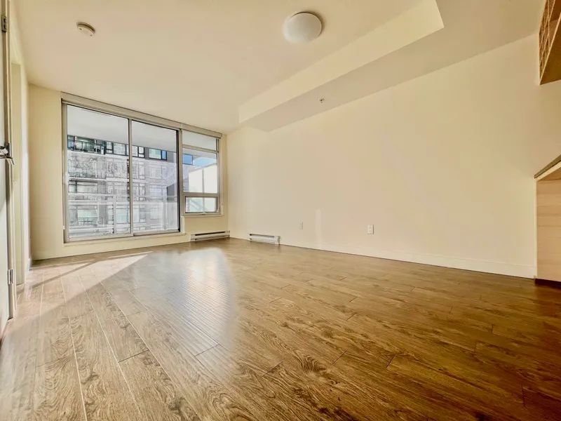 813 6188 NO. 3 ROAD - photo 3 of 22