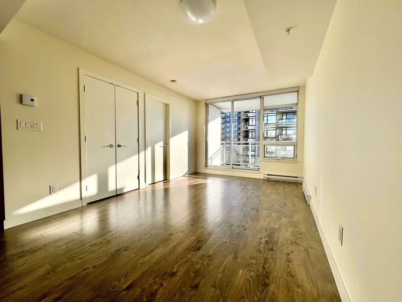 813 6188 NO. 3 ROAD - photo 4 of 22