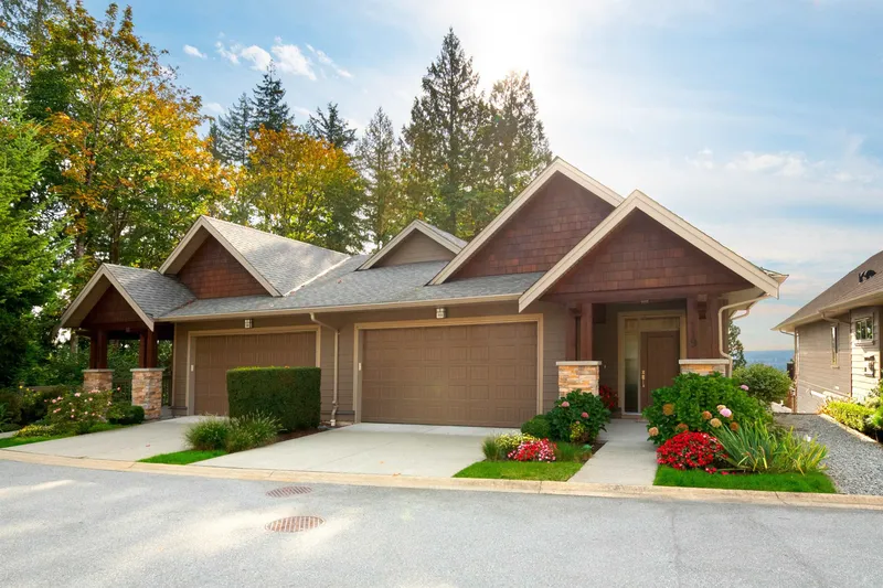 119 3450 DAVID AVENUE - photo 1 of 25