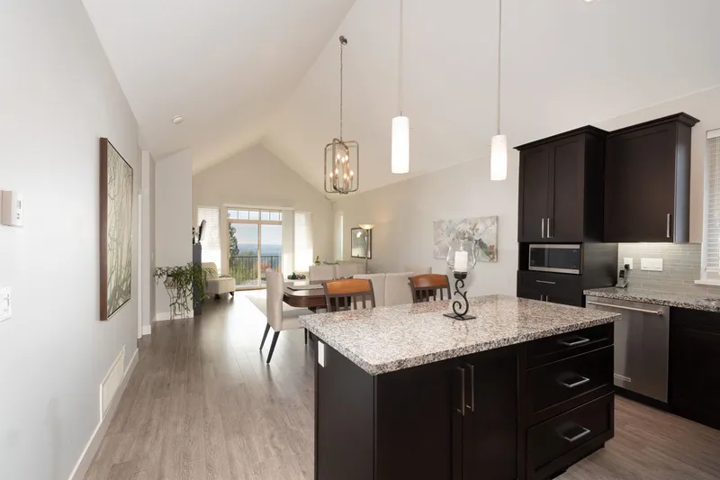 119 3450 DAVID AVENUE - photo 2 of 25