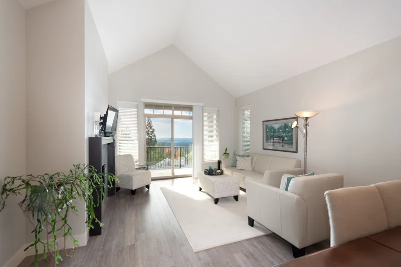 119 3450 DAVID AVENUE - photo 4 of 25