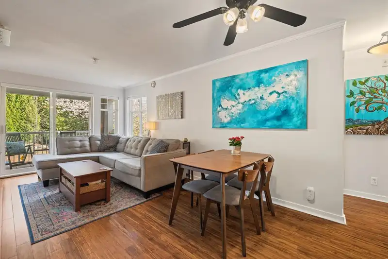 310 1428 PARKWAY BOULEVARD - photo 2 of 39