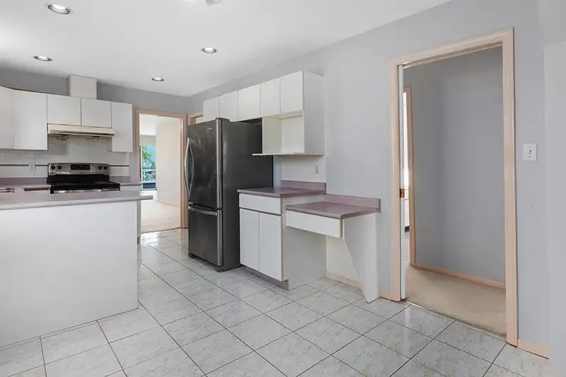 4368 PANDORA STREET - photo 4 of 36