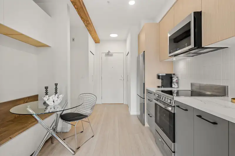 304 10777 138 STREET - photo 2 of 35
