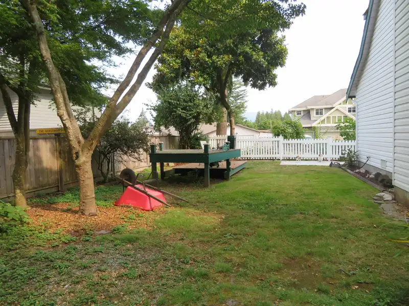 19430 119B AVENUE - photo 2 of 5