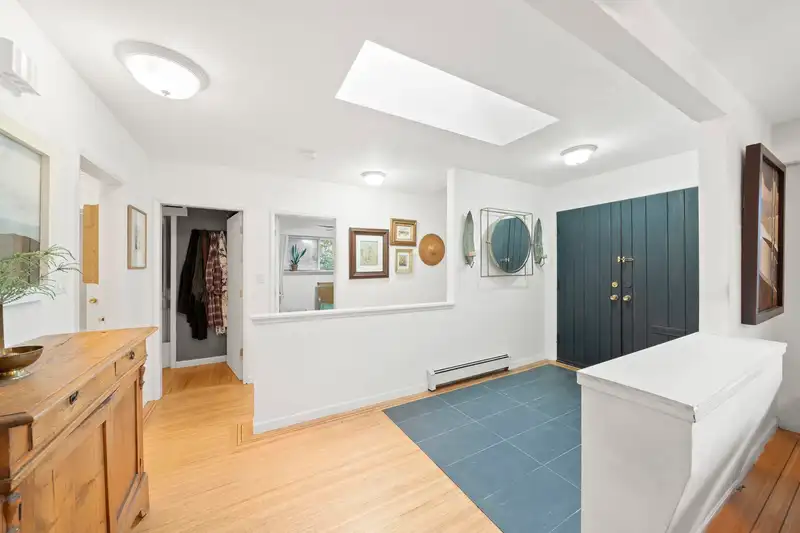 507 JEFFERSON AVENUE - photo 2 of 40