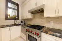 1356 CAMMERAY ROAD - thumbnail 14