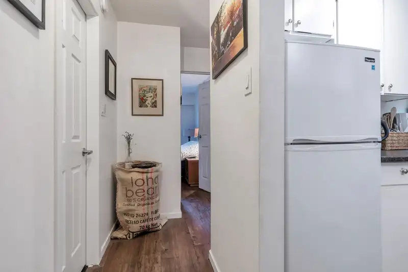 108 330 E 1ST STREET - photo 2 of 33