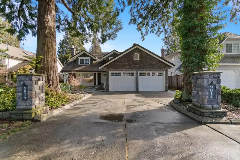 9814 157 STREET - photo 1 of 40