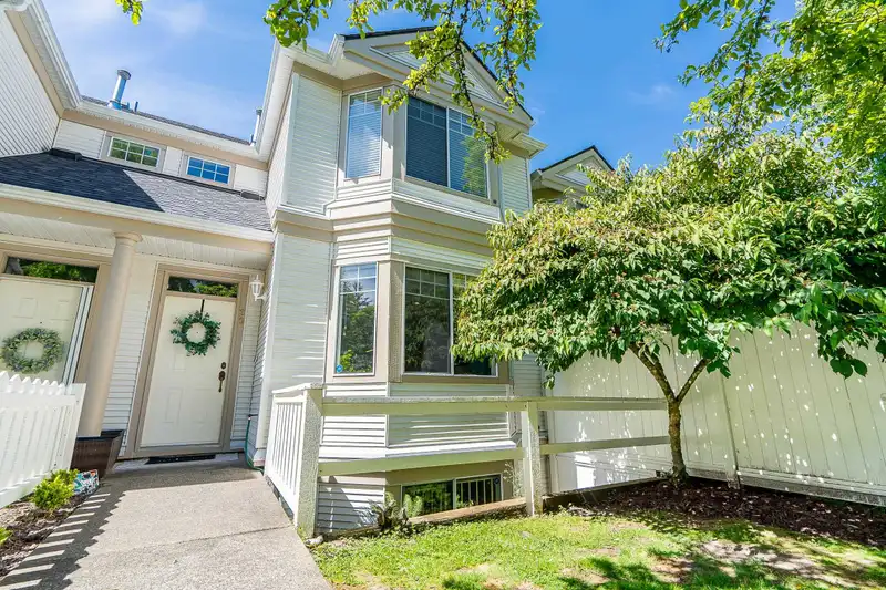20 7501 CUMBERLAND STREET - photo 1 of 40