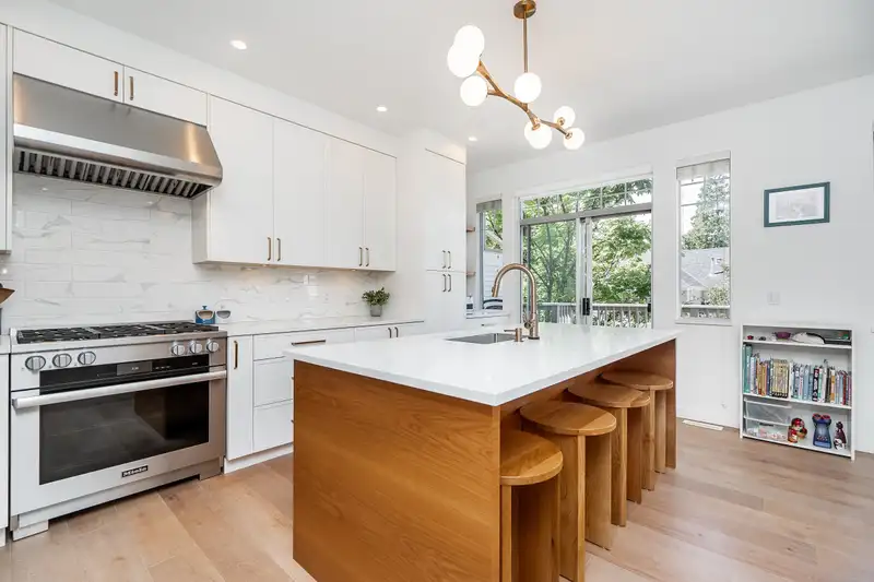 20 7501 CUMBERLAND STREET - photo 3 of 40