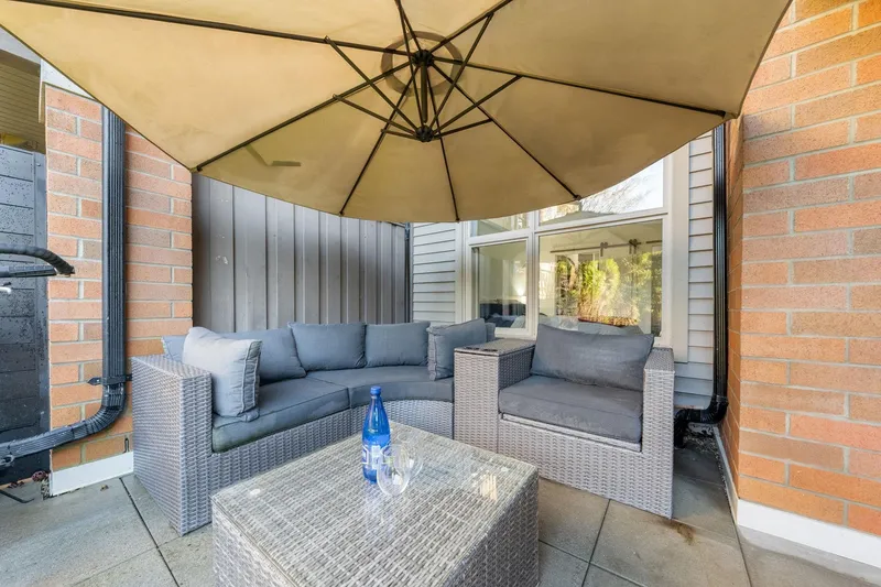 109 400 KLAHANIE DRIVE - photo 4 of 25