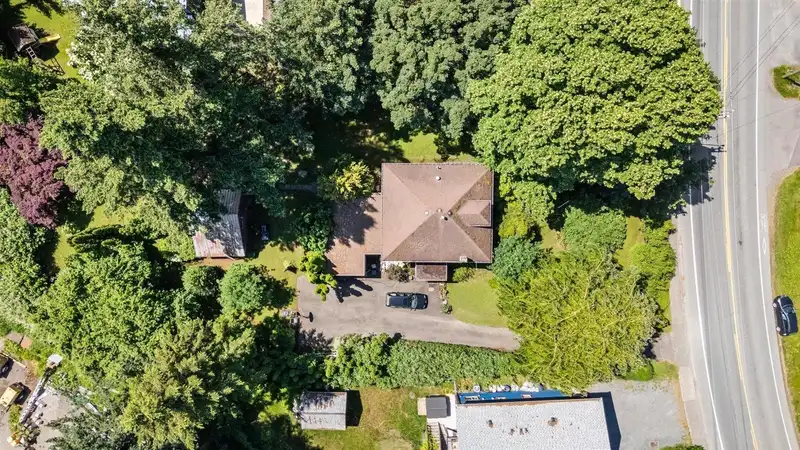 51098 YALE ROAD - photo 3 of 34