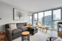 2802 1033 MARINASIDE CRESCENT - thumbnail 2
