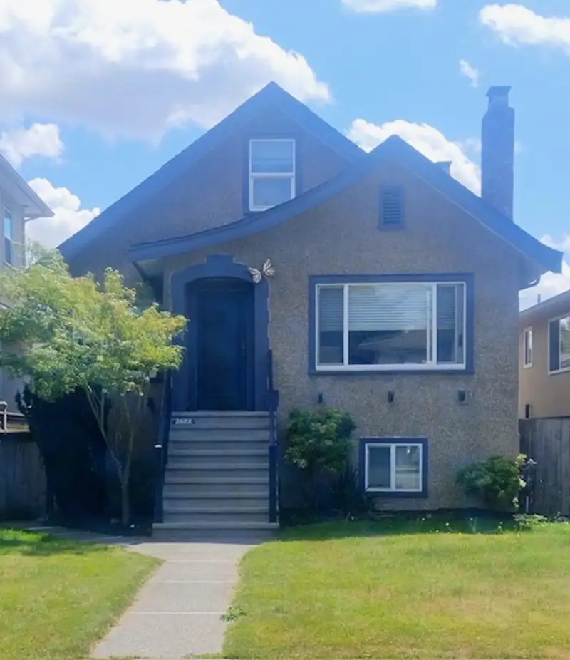 2622 CHARLES STREET - photo 1 of 8