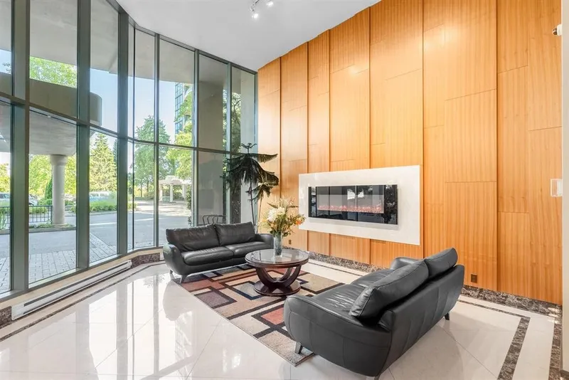 707 8871 LANSDOWNE ROAD - photo 4 of 25