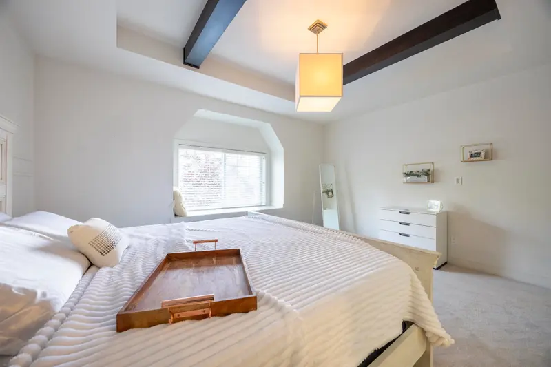 30 15988 32 AVENUE - photo 4 of 25