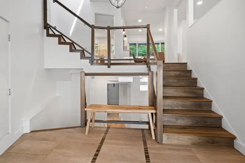 603 RIALTO COURT - photo 4 of 40