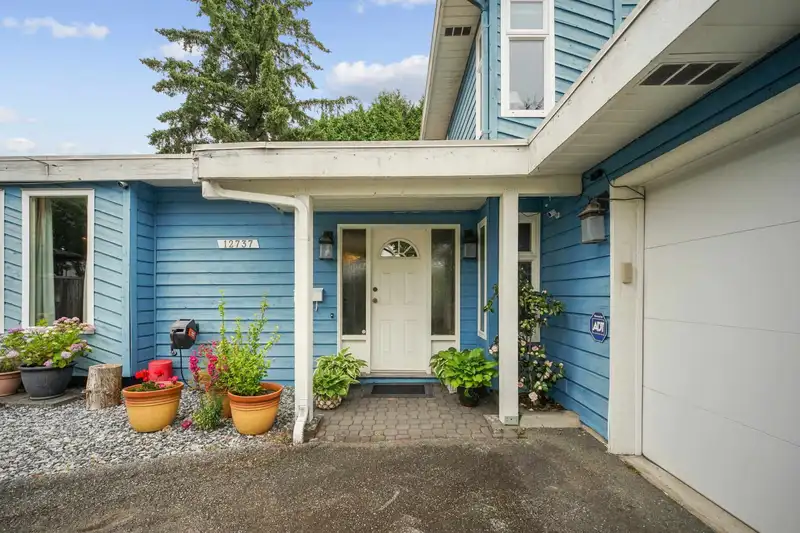 12737 DRUMMOND PLACE - photo 3 of 35