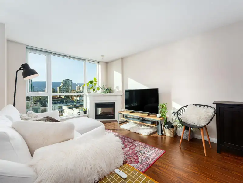 1107 188 E ESPLANADE - photo 3 of 29