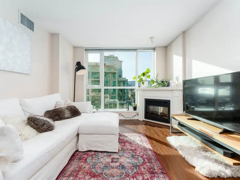 1107 188 E ESPLANADE - photo 4 of 29