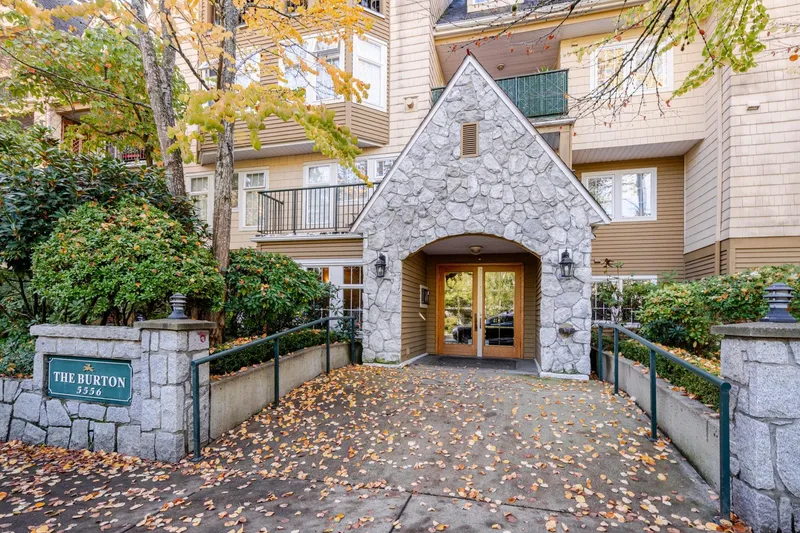 108 5556 14TH AVENUE - photo 1 of 25