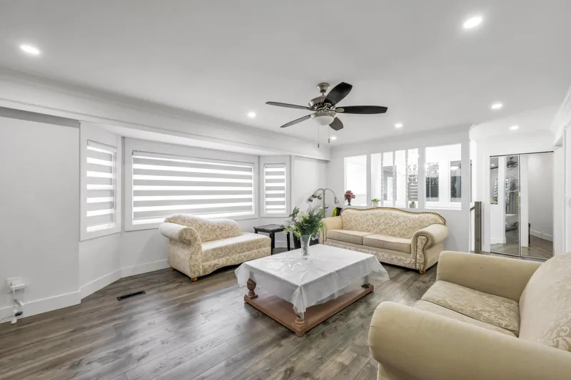 8303 118 STREET - photo 4 of 25