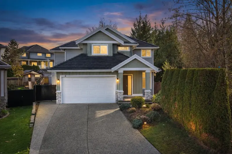 16866 GREENWAY DRIVE - photo 1 of 25