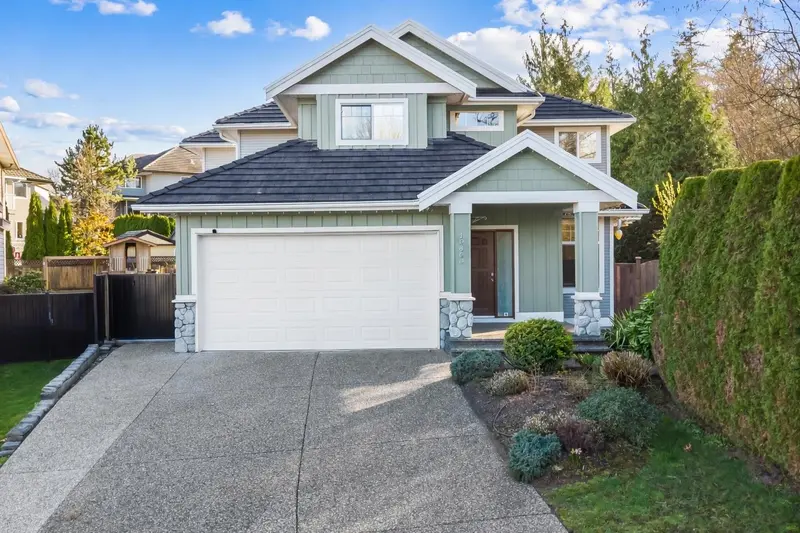 16866 GREENWAY DRIVE - photo 3 of 25