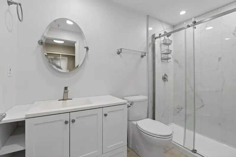 103 108 W ESPLANADE - photo 4 of 21