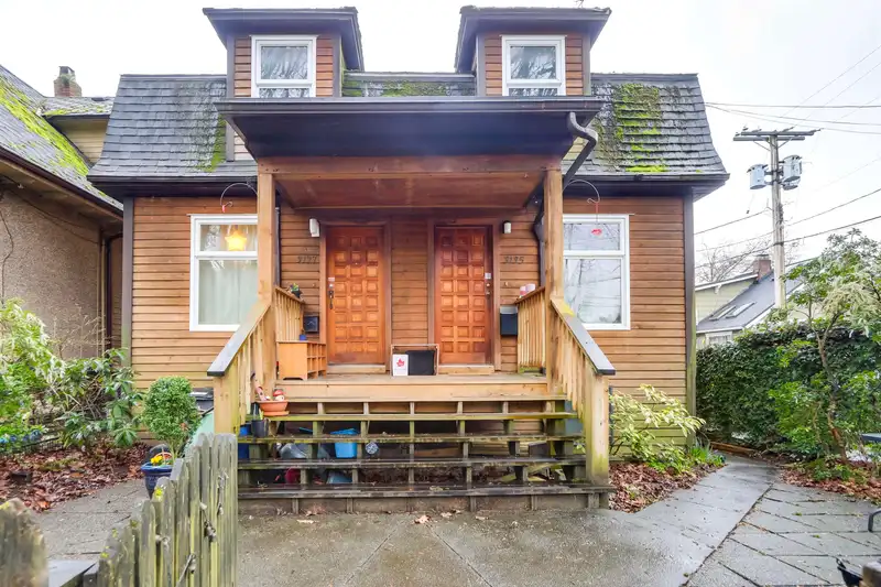 3135 3137 HEATHER STREET - photo 1 of 15