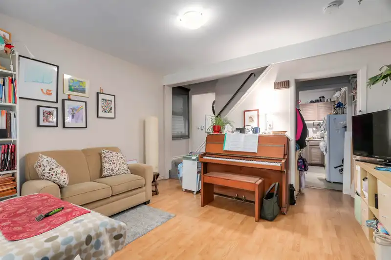 3135 3137 HEATHER STREET - photo 2 of 15